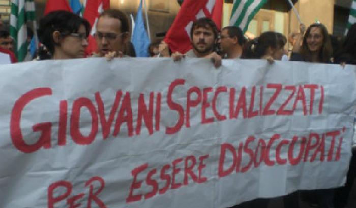 Giovani e lavoro, 80 mila occupati in meno in nove mesi