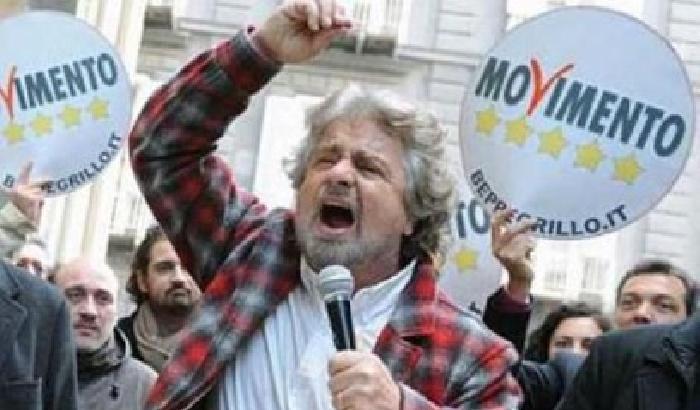 Grillo al FT: come Mussolini? Un oltraggio