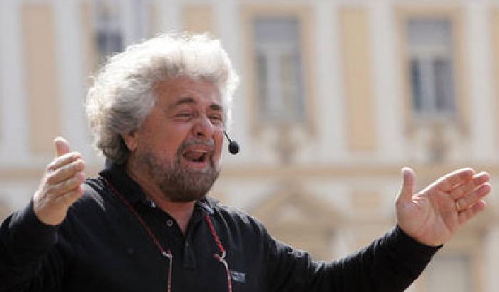 Grillo in piazza: spazzeremo via i partiti