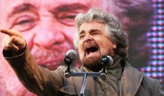 Grillo attacca gli italiani: pronti a digerire tutto