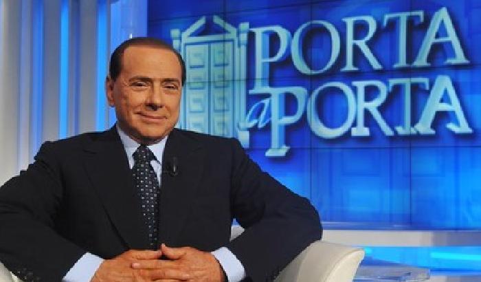 Berlusconi ci ripensa: niente matrimoni gay