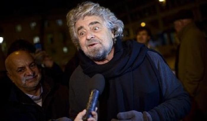 Grillo attacca Santoro: pensa solo ai soldi