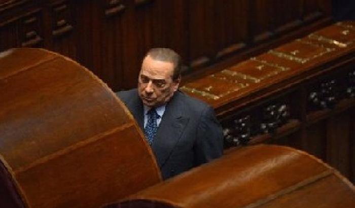 Furia Berlusconi, faremo le barricate