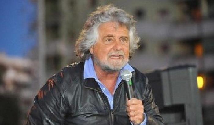 Grillo: taci, il giornalista ti ascolta