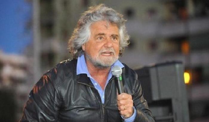 Grillo al governo: state uccidendo la democrazia