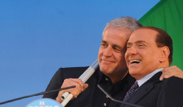 Formigoni si unisce al coro: soluzione politica per Silvio