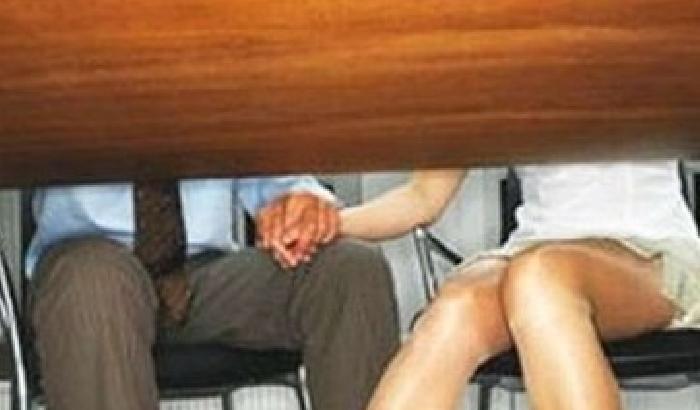 Fa sesso con le allieve, arrestato un professore