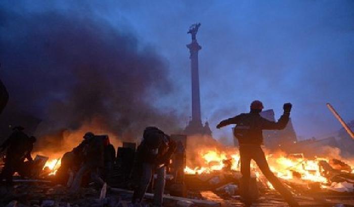 Ucraina in fiamme, 26 morti negli scontri