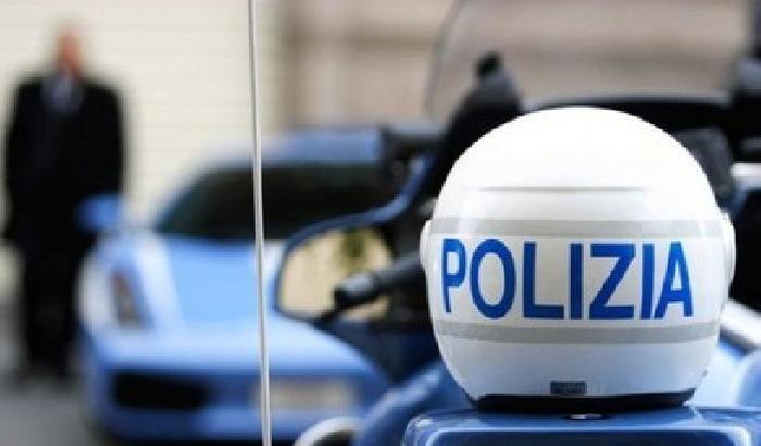 Milano: una donna e il suo bambino trucidati nel loro appartamento