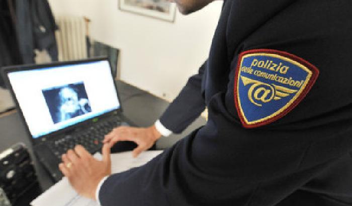 Adescava minori su Facebook: arrestato un 40enne