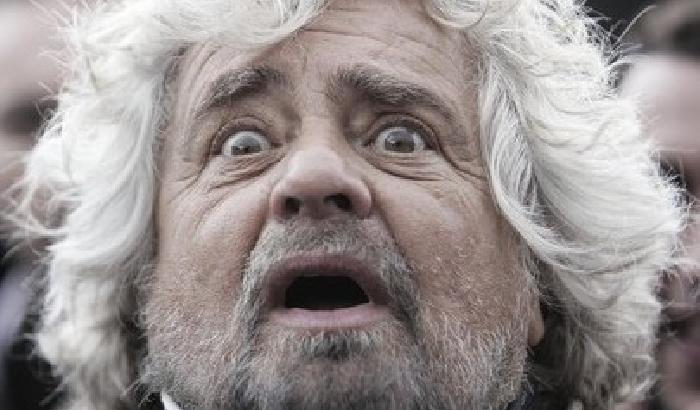 Grillo show: Renzi è una persona malata