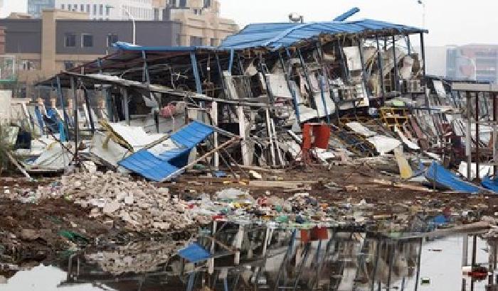 Esplosione a Tianjin: le vittime salgono a 85