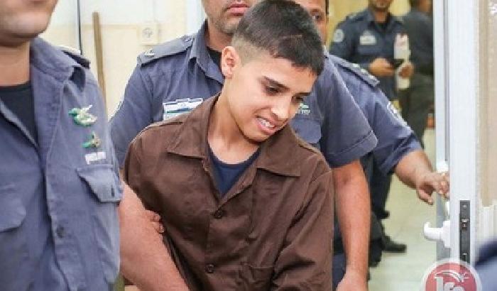 Israele, l'interrogatorio-tortura del 'bimbo terrorista'