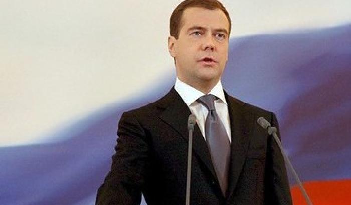 Medvedev: Russia e occidente uniti contro il terrorismo