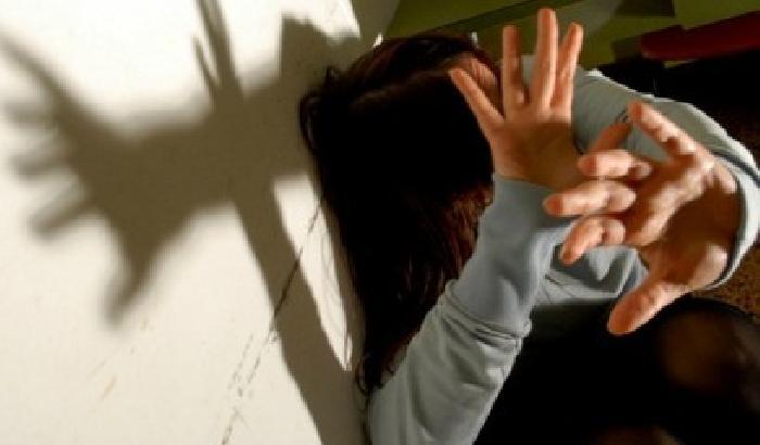 Roma, abusava di un bimbo disabile a scuola: arrestato