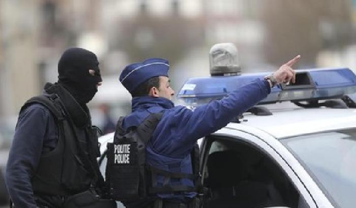 Bruxelles, un terrorista ucciso nel blitz