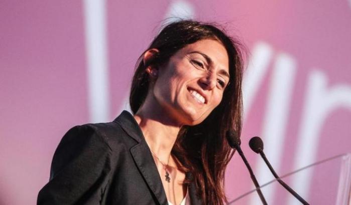 Raggi, bufera continua: si dimette anche il ragioniere generale