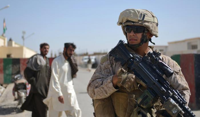 Un marine americano in Afghanistan