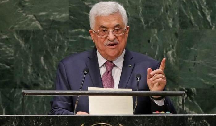 L'accusa di Abu Mazen: Israele razzista vuole l'apartheid come in Sudafrica
