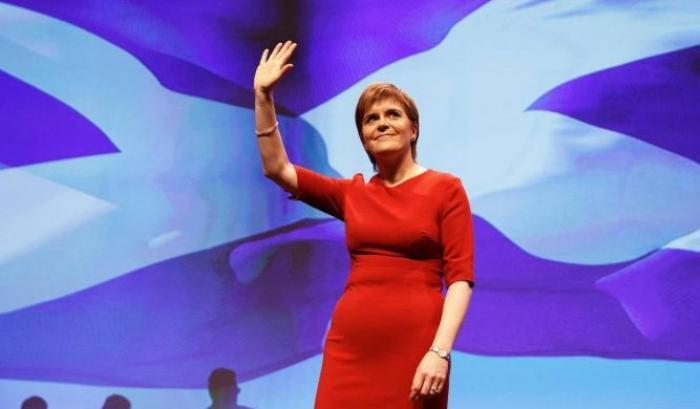 La Scozia di Sturgeon rimane anti-Brexit: "accordo pessimo, ci porta fuori dal mercato unico"