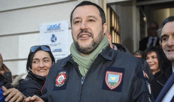 Il suicidio del M5s senza vergogna: Salvini deve essere salvato dal processo