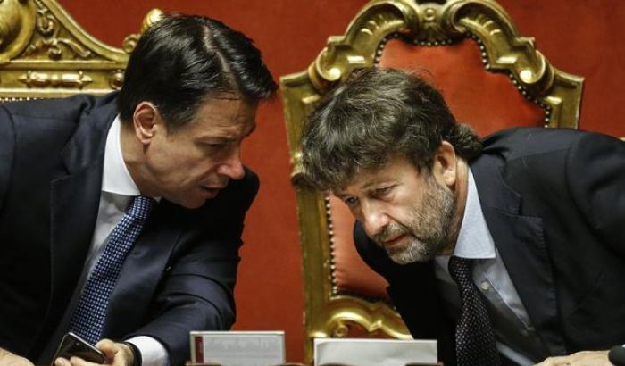 Scontro nella maggioranza: sale la tensione tra Franceschini e Conte sugli stati generali