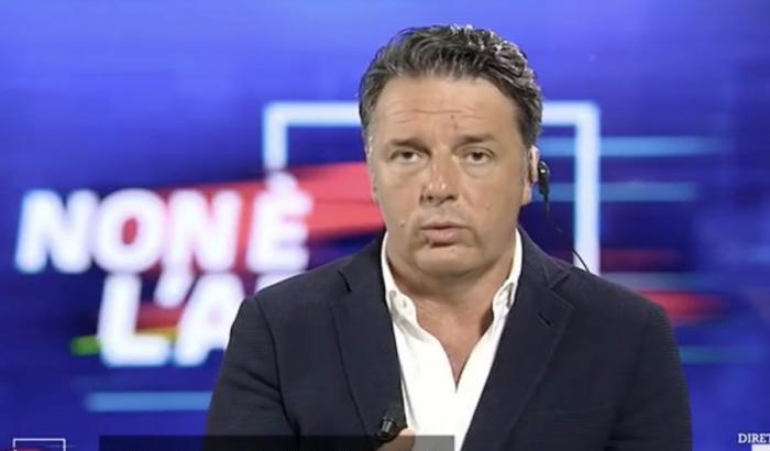 Renzi in versione virologo: "Sono d'accordo con Zangrillo, il virus si è affievolito"