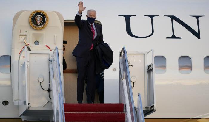 Primo volo per Biden da presidente sull'Air Force One