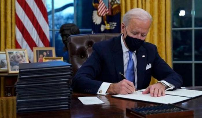 Inizia l'iter della riforma dell'immigrazione di Biden per la cittadinanza di 11 milioni di migranti