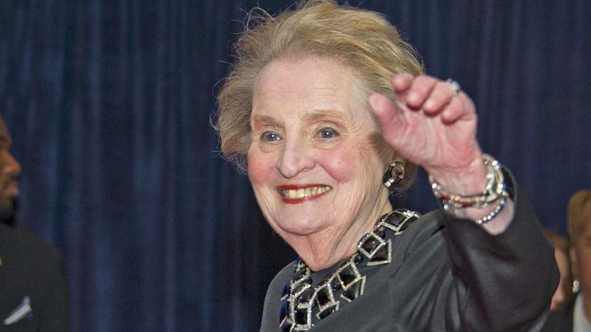 Addio a Madeleine Albright, ecco chi era la prima donna segretario di stato Usa