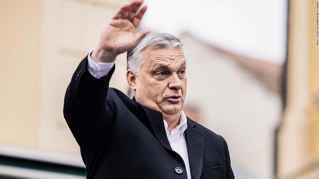 La Lituania contro Orban: "Ostacola gli aiuti all'Ucraina dobbiamo aggirare i suoi veti"