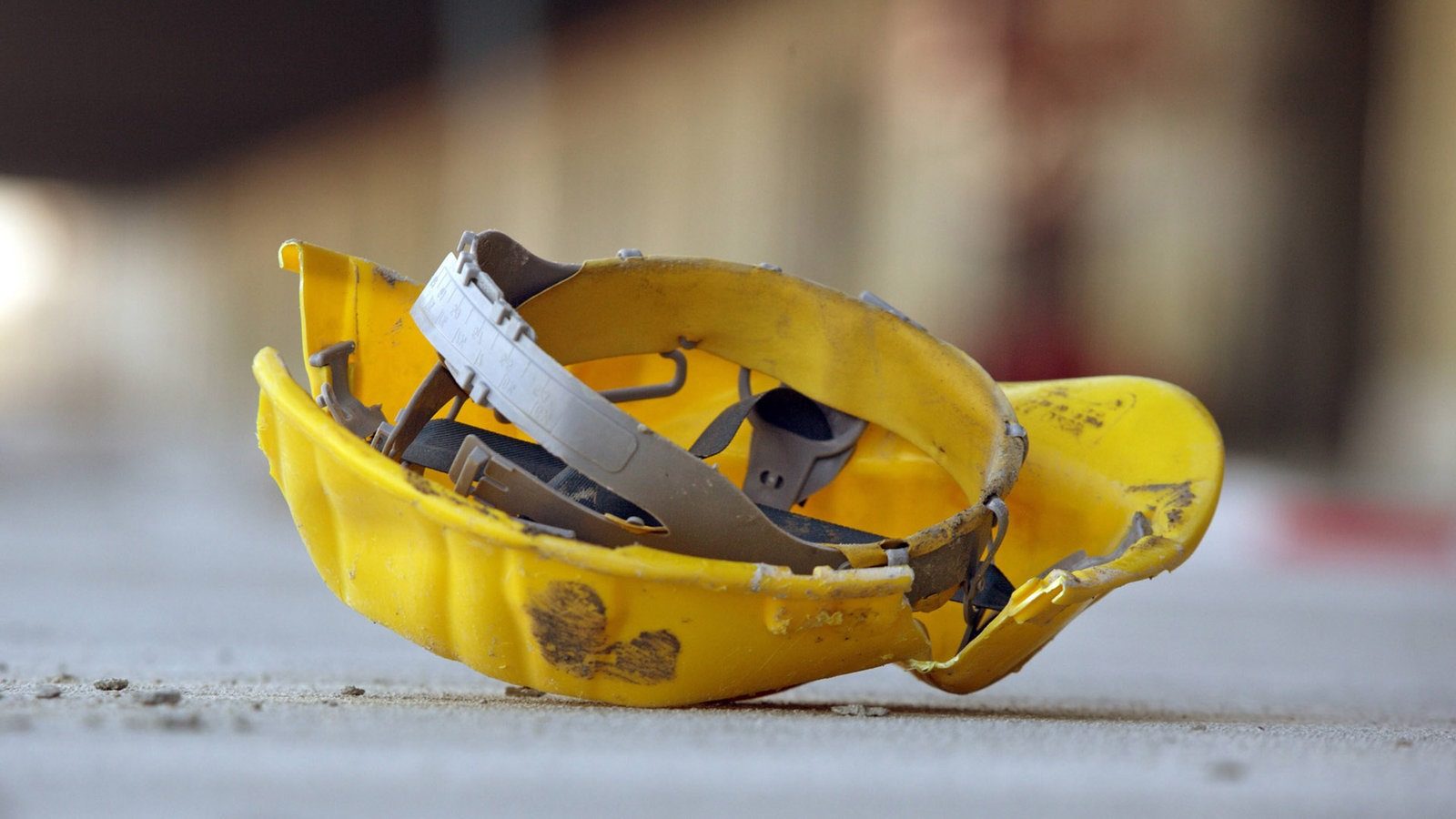 Un operaio di 58 anni è morto a Ceprano, colpito in testa da una trave di metallo mentre era al lavoro