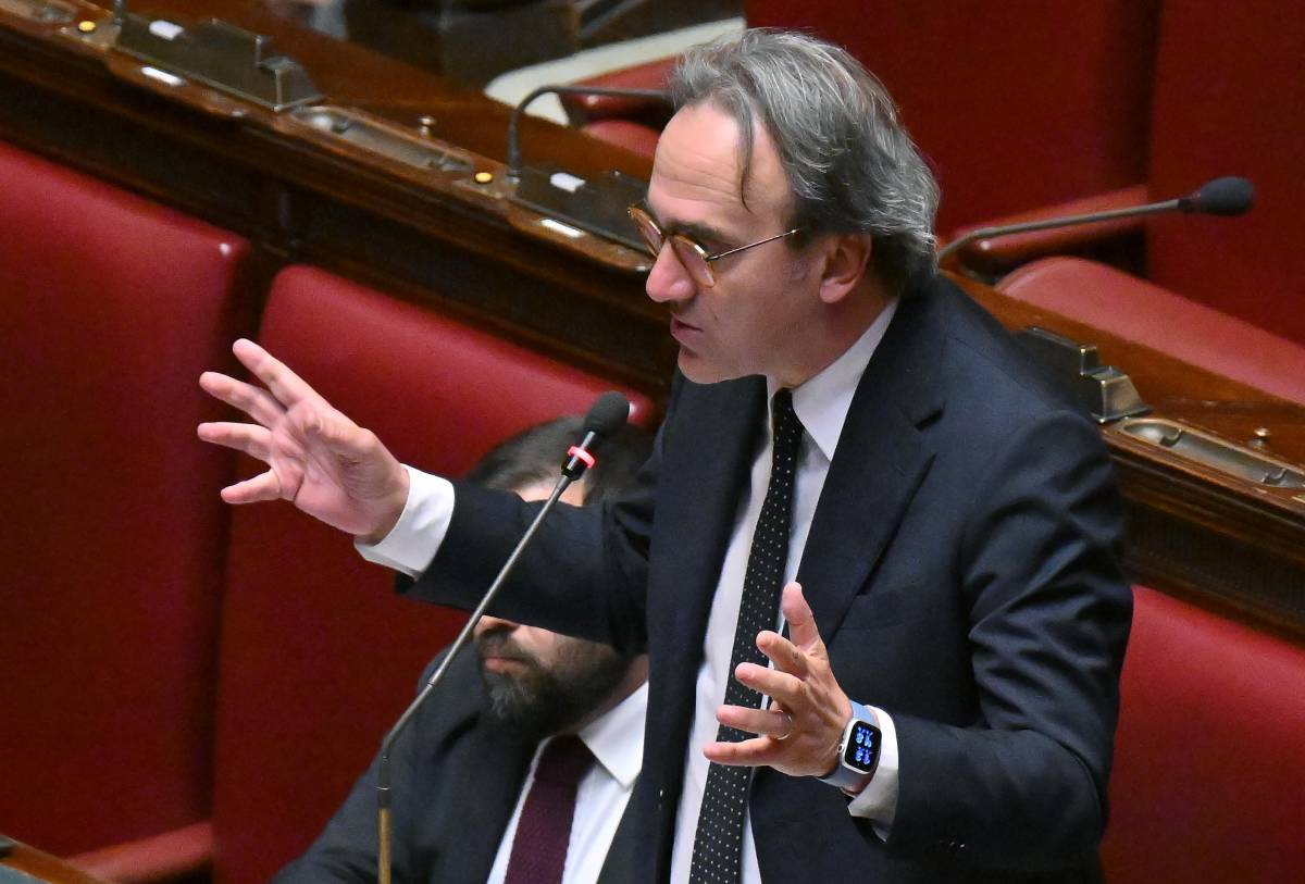 Nucleare, Bonelli (Avs): "Il 75% degli italiani è contrario, nonostante le pressioni delle lobby e del governo Meloni"