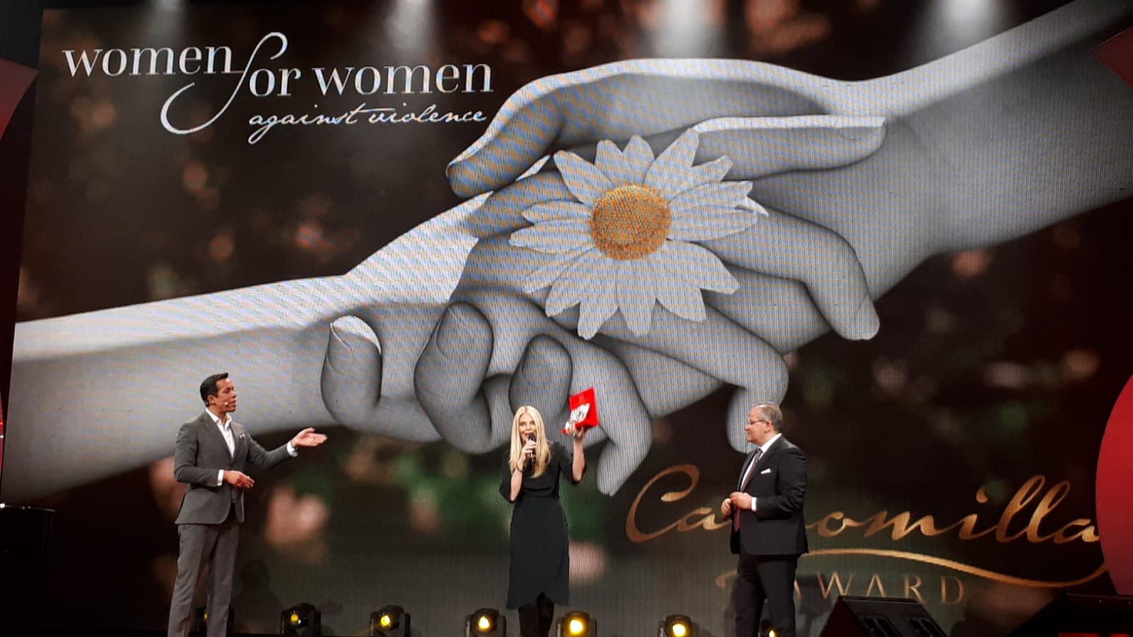 “Women for Women against Violence – Camomilla Award”, alle 23.15 su Rai 3: le anticipazioni