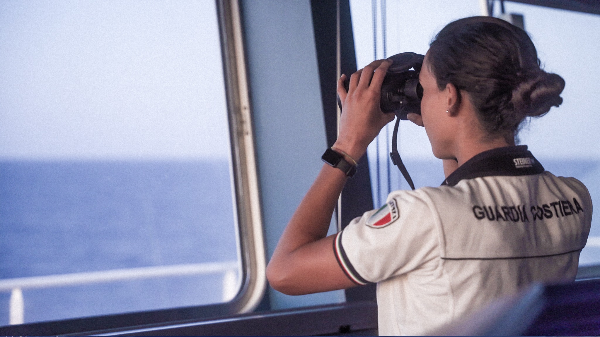 “Il mare dell’emergenza”, alle 23 su Rai 3: la trama del documentario della Guardia Costiera