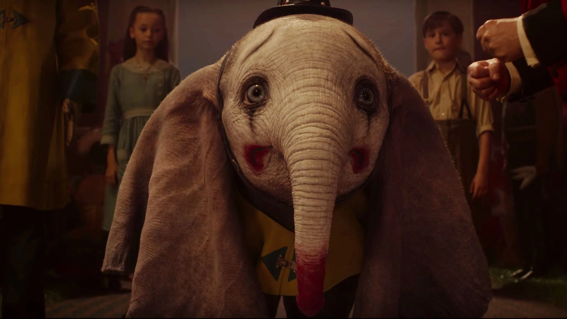 “Dumbo”, alle 21.35 su Rai 1: mercoledì 27 dicembre il live action con Colin Farrell, ecco la trama