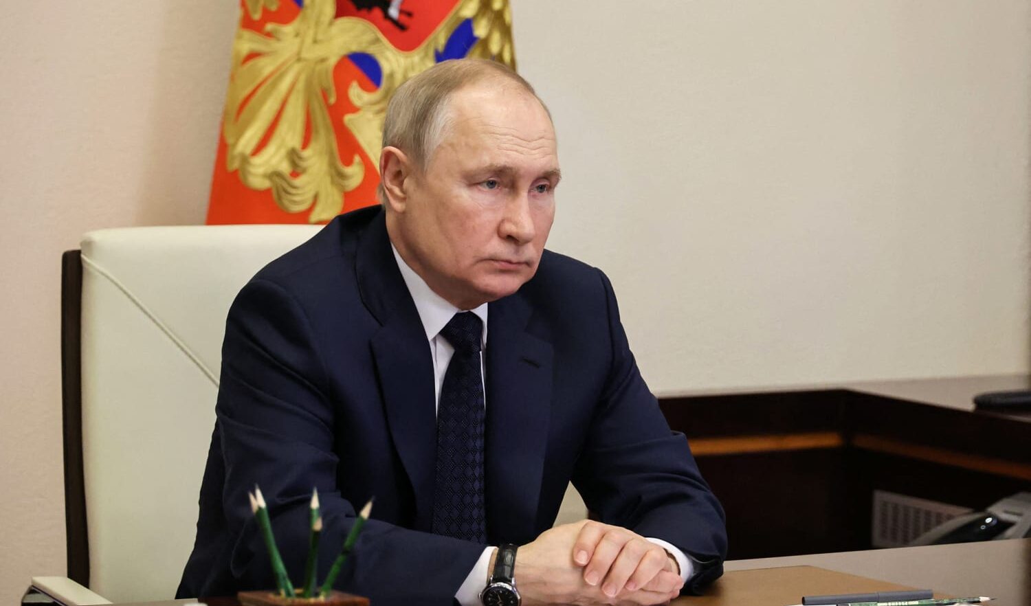 Putin parla di 'tempi non facili' ed elogia gli 'eroi' che stanno combattendo in Ucraina
