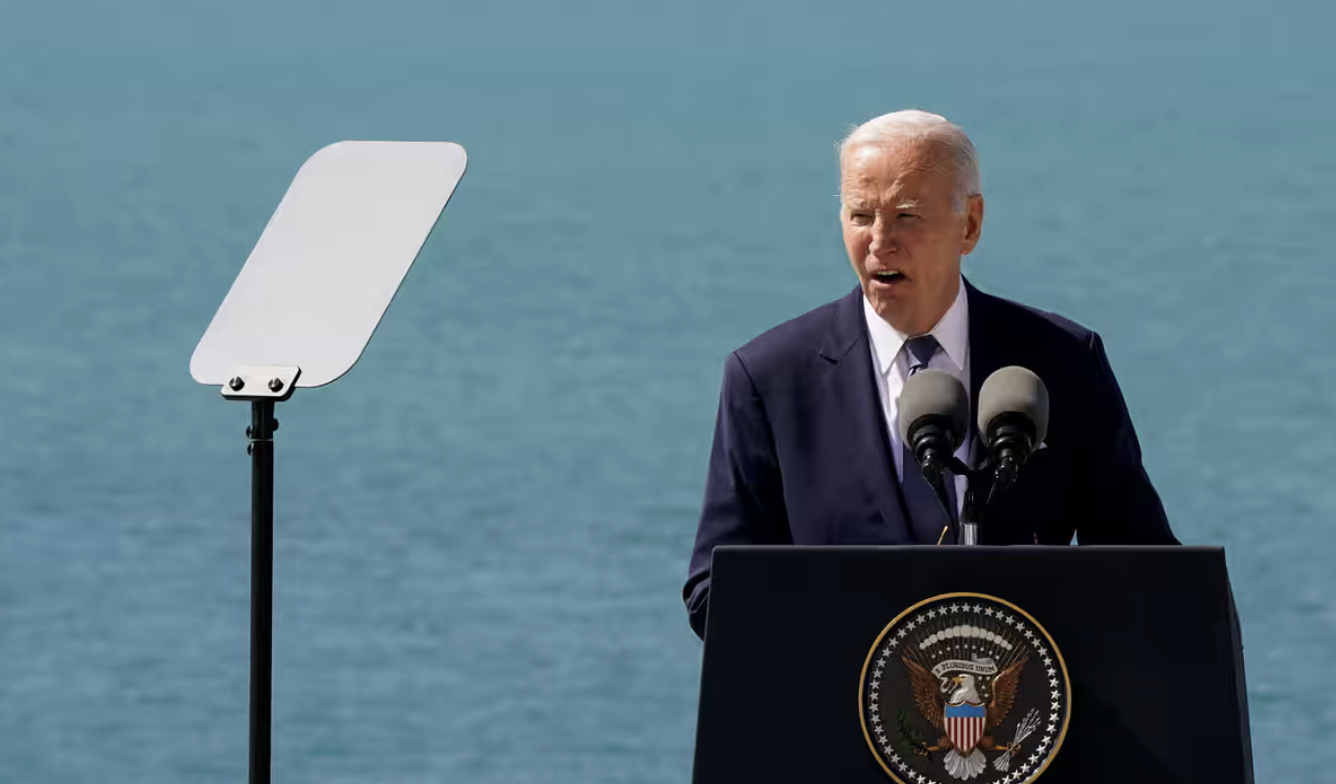 Biden paragona lo sbarco in Normandia alla campagna per opporsi alle invasioni di Putin