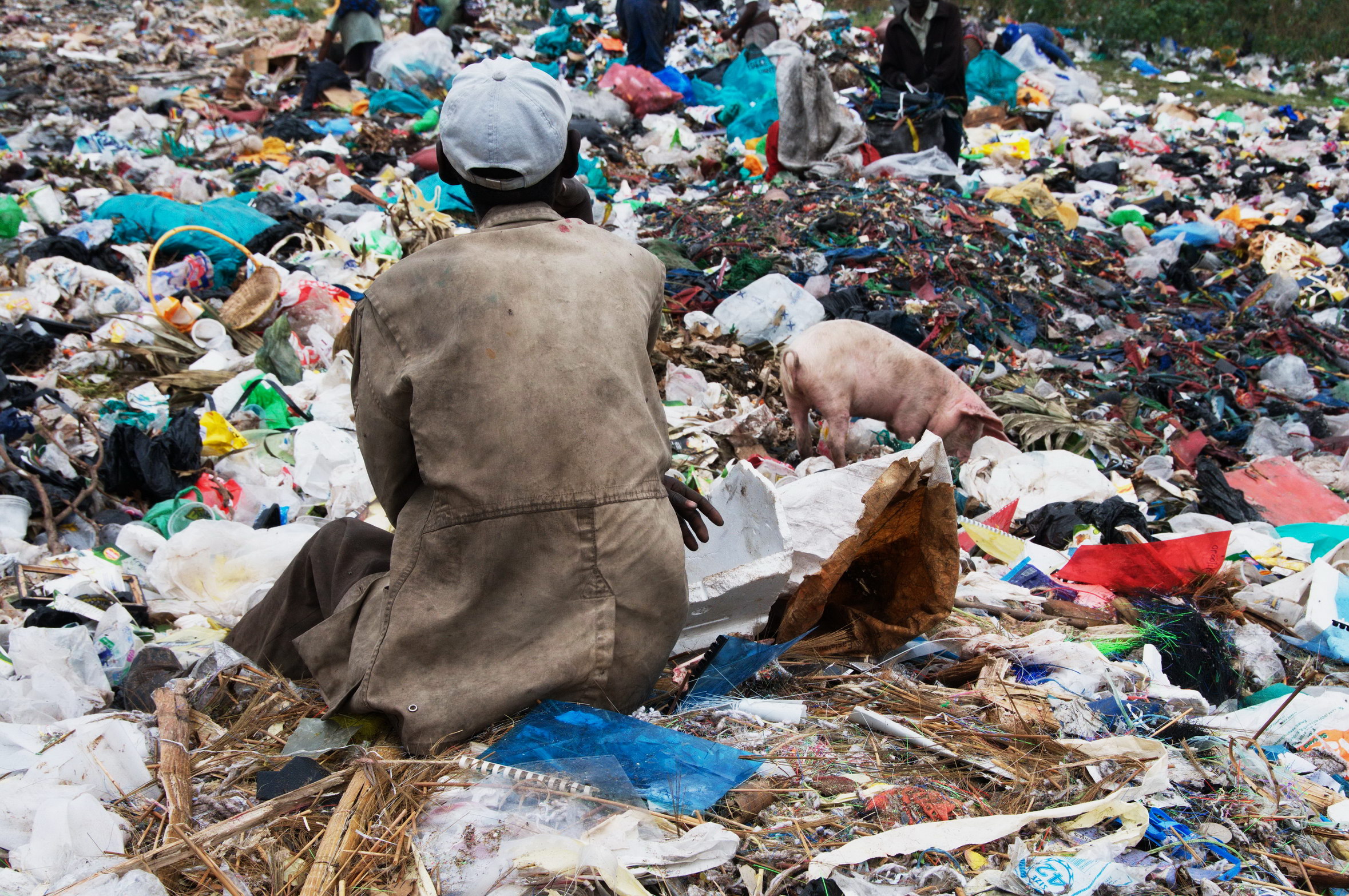 La povertà è scomoda ma bisogna condividerla attraverso l'altruismo: così vivemo liberi